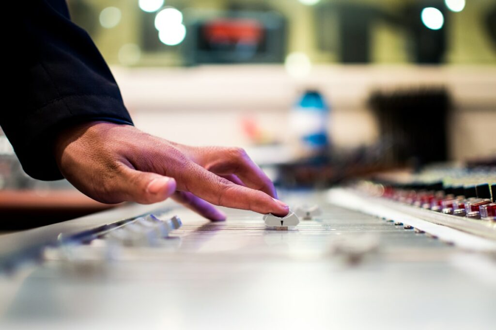 7 Steps to Register Your Recording Studio Business Legally