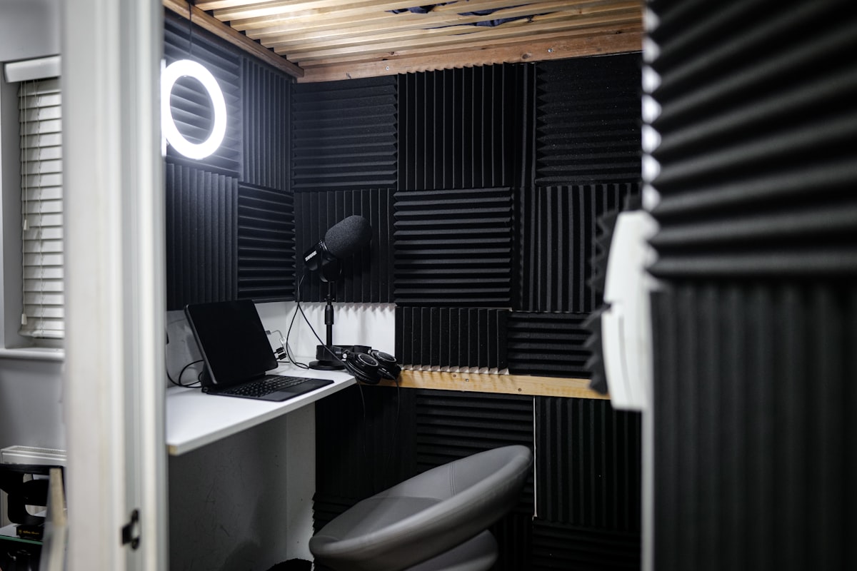 6 Recording Studio Services to Offer Clients
